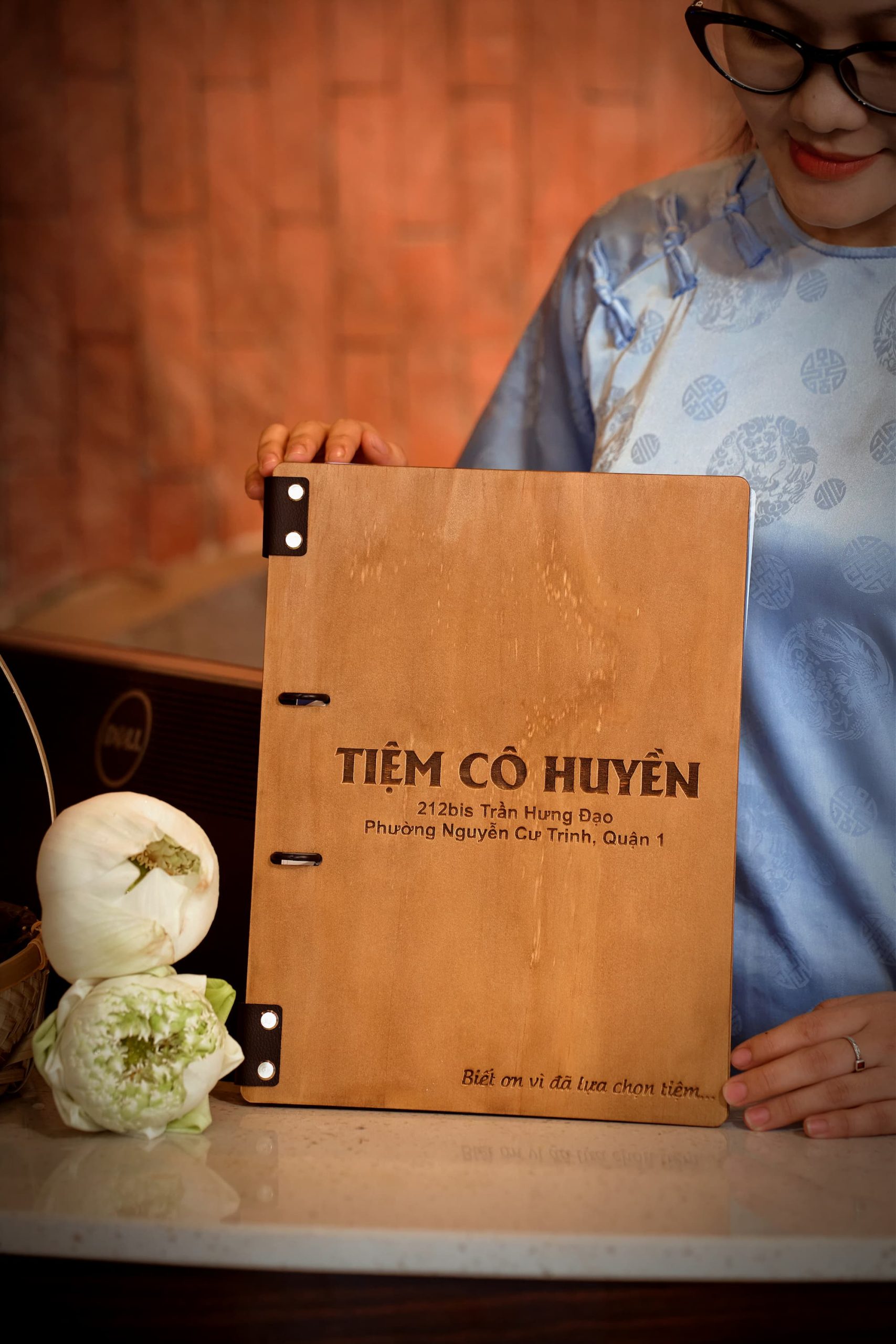 https://huyenspa.com.vn/wp-content/uploads/2025/05/DSC09098-1-scaled.jpg